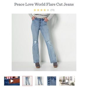 PEACE LOVE WORLD FLARE CUT JEANS NWOT